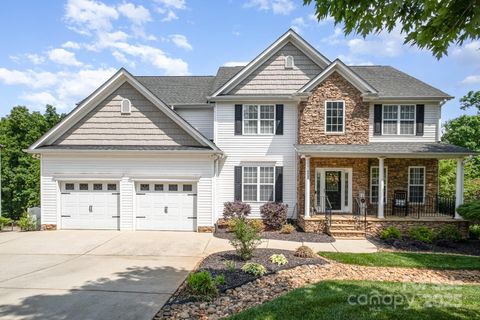 7730 Windsor Forest Place Harrisburg NC 28075