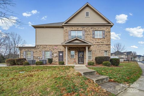 Photo of 15420 Barossa Valley Street, Charlotte, NC 28277 (MLS # 4334194)