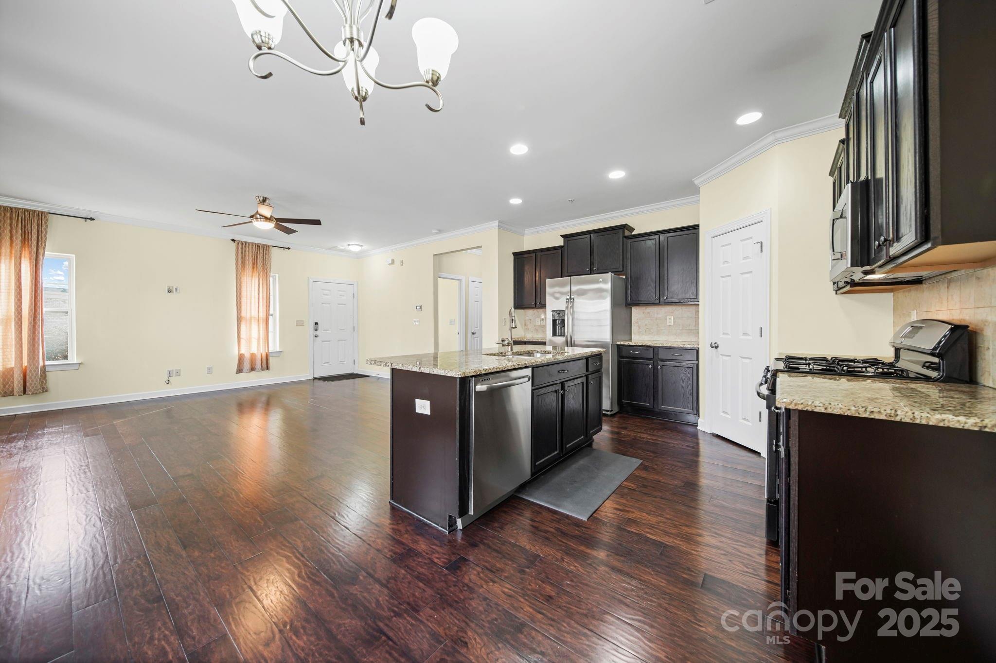 15420 Barossa Valley Street