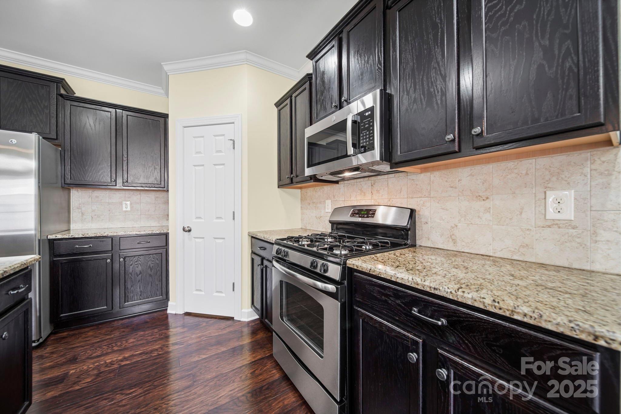 15420 Barossa Valley Street