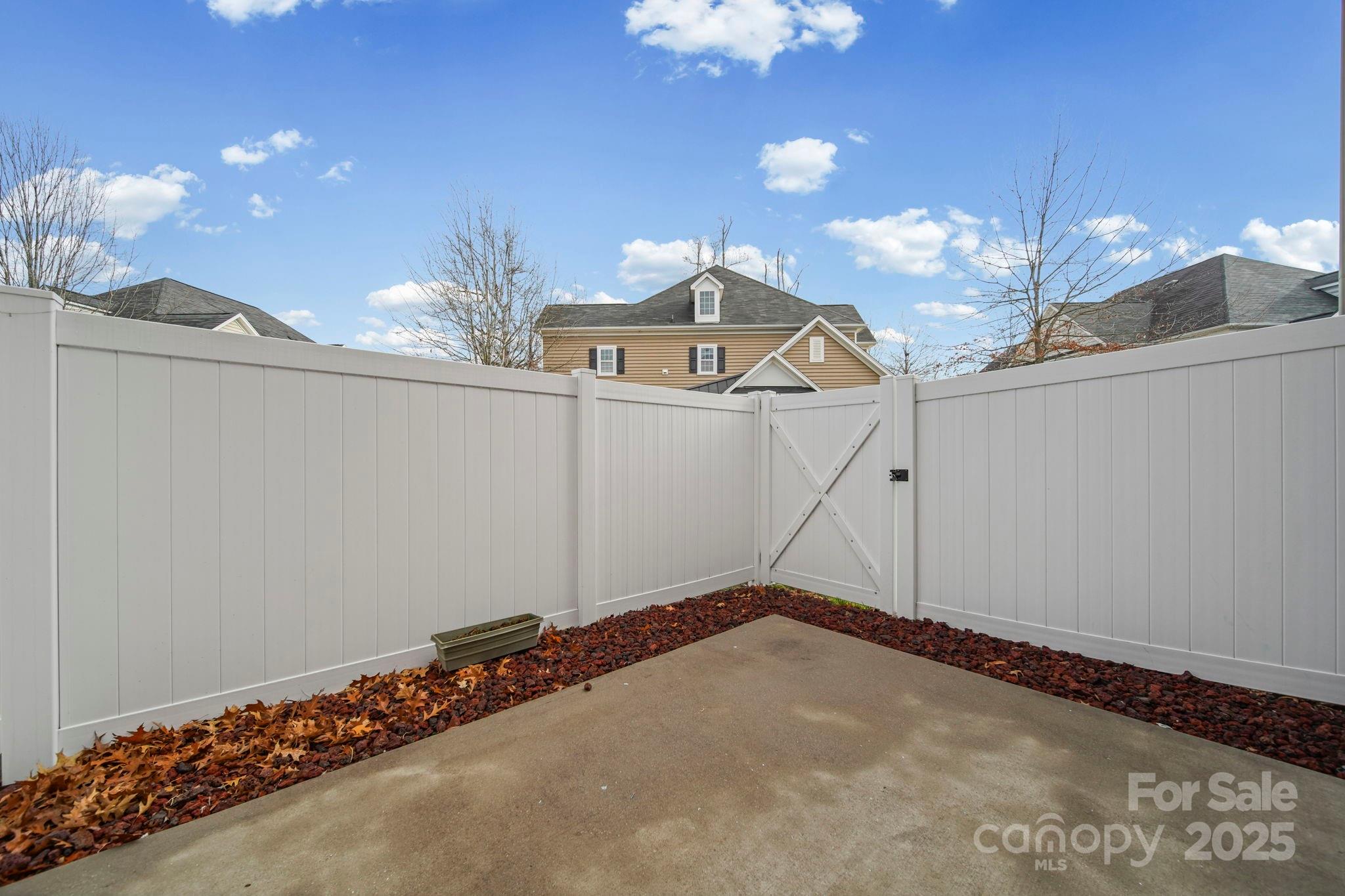 Riviera - Residential