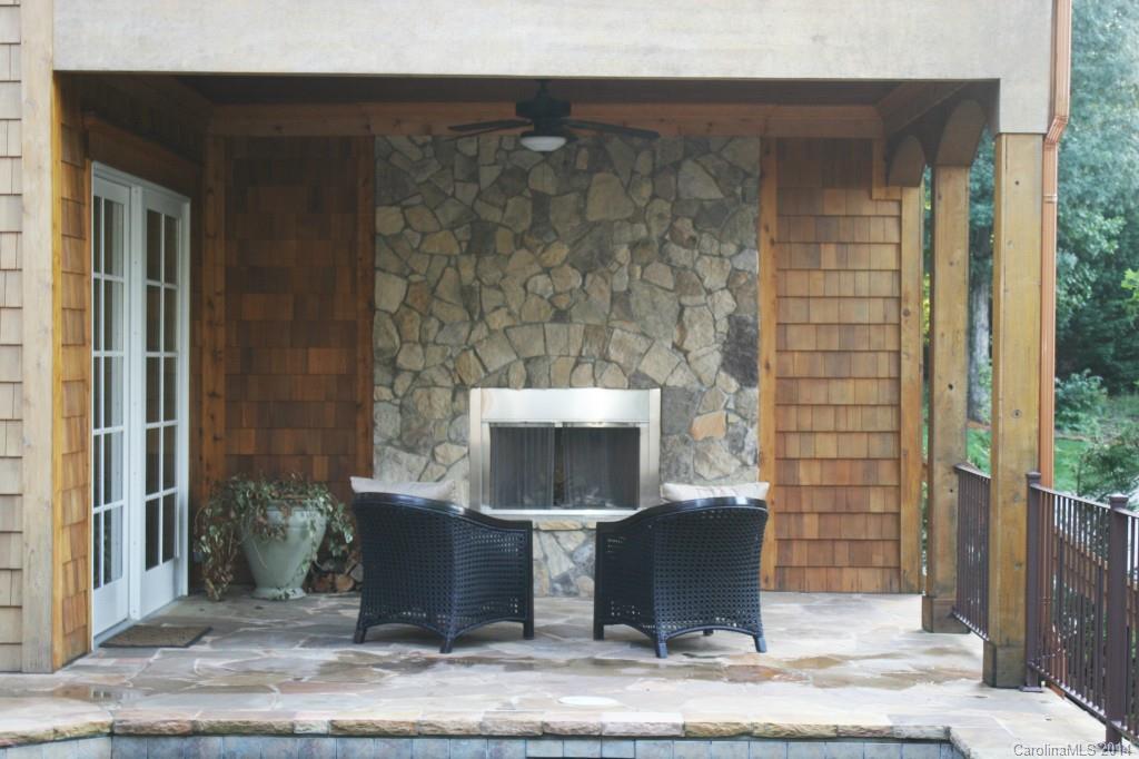 Twin Coves - Residential