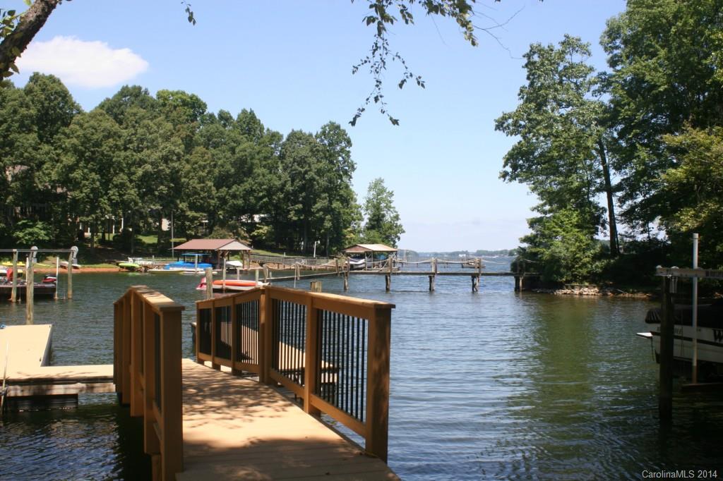 Twin Coves - Residential