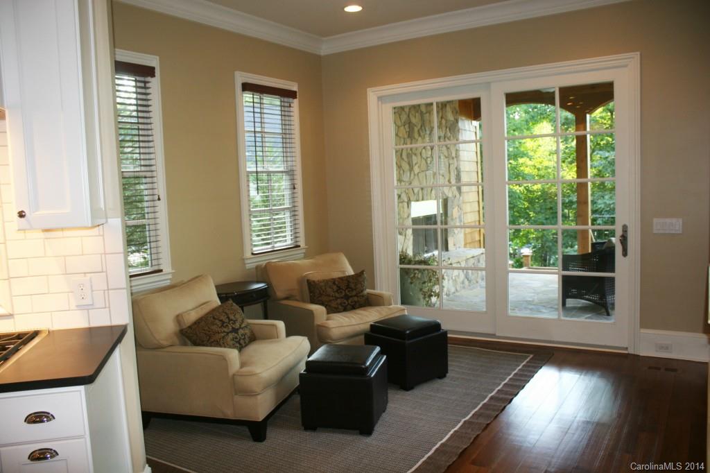 Twin Coves - Residential