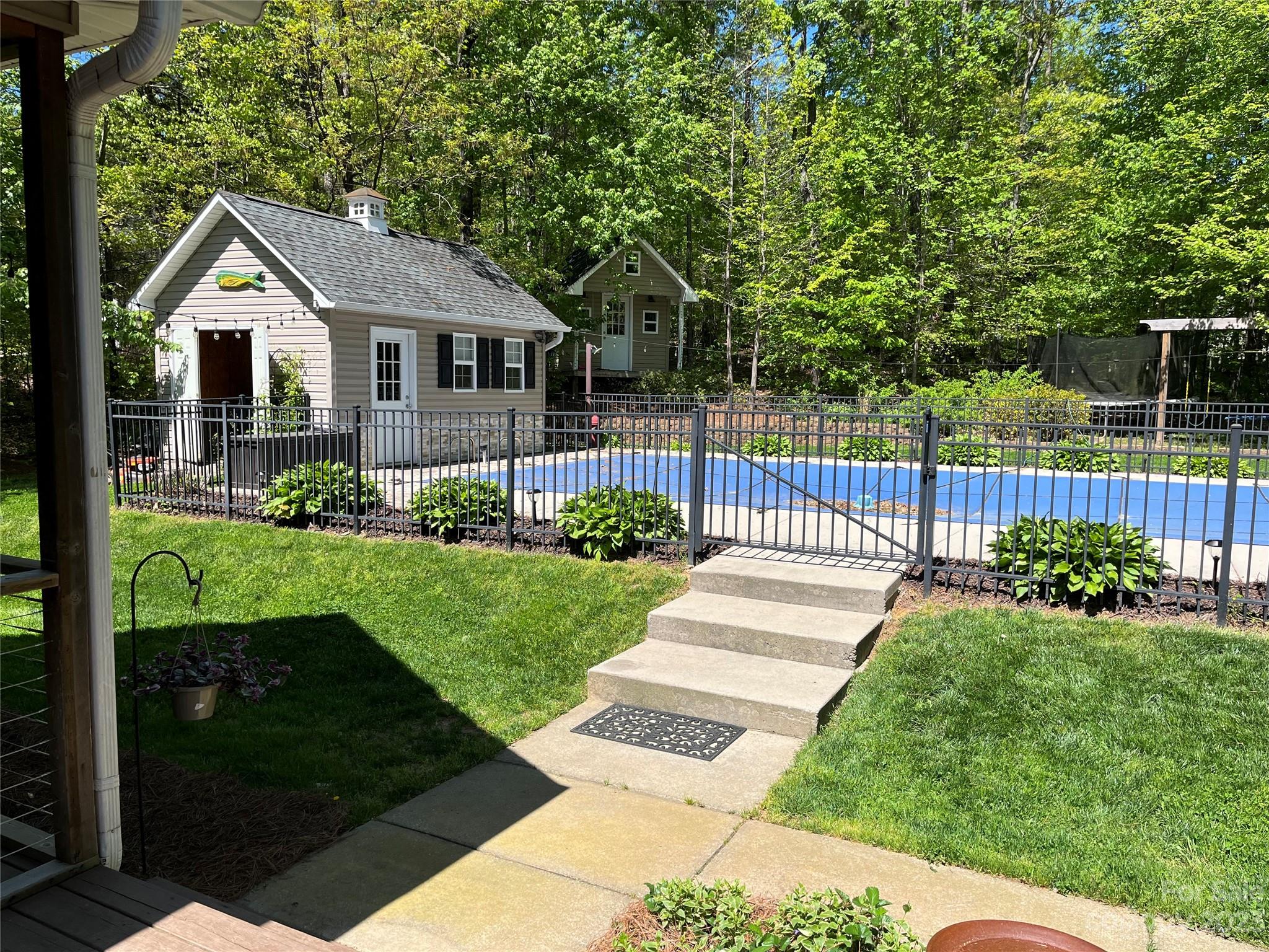 Crooked Creek - Residential