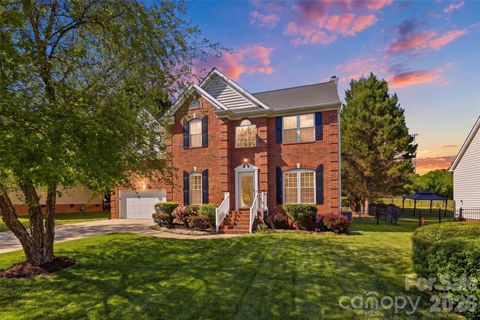 11029 Sycamore Club Drive Charlotte NC 28227