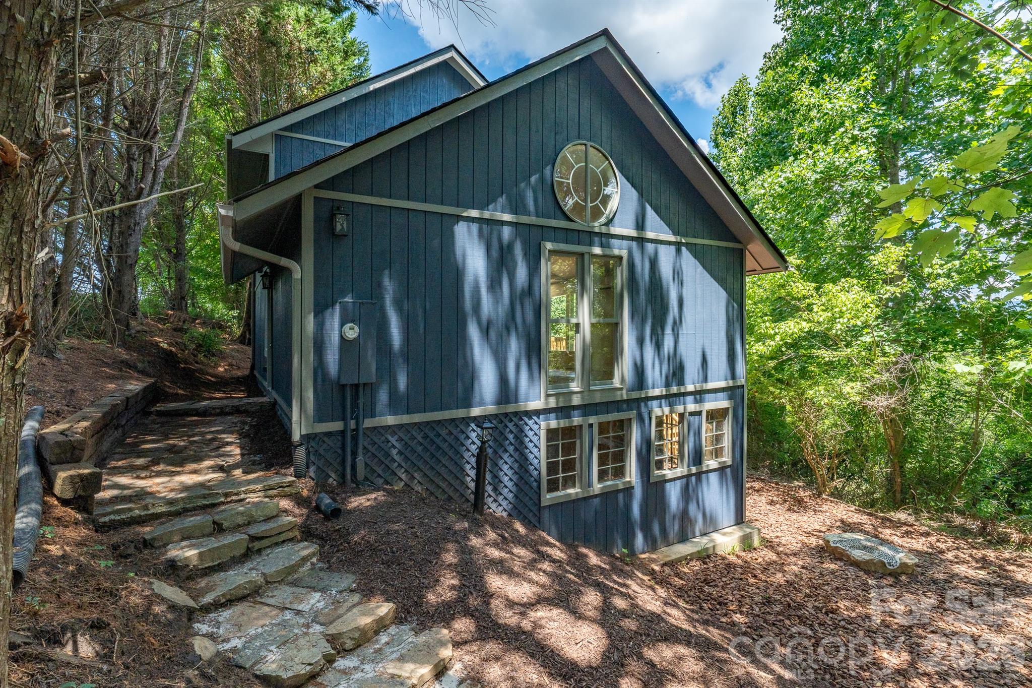 366 Cabin Hollow Drive