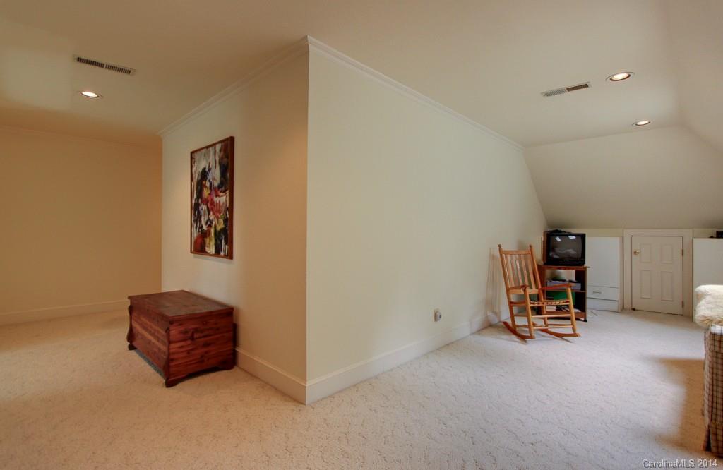 Deering Oaks - Residential