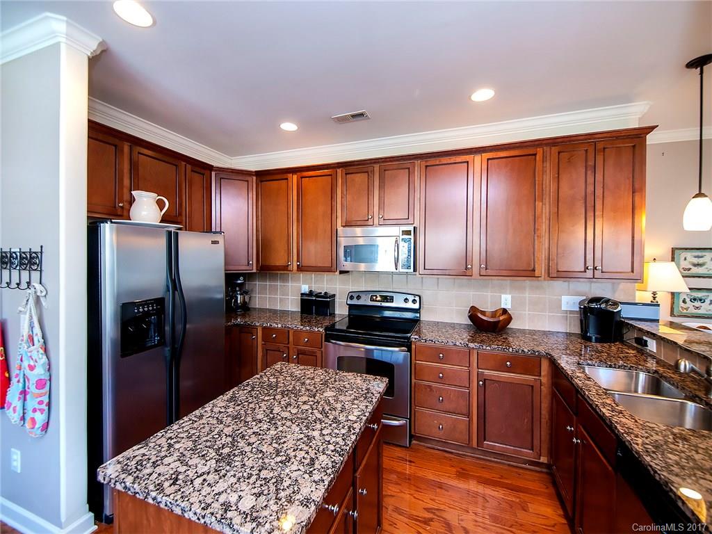 Moss Creek Village - Residential