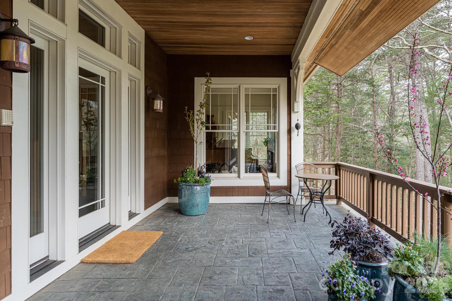 343 Racquet Club Road