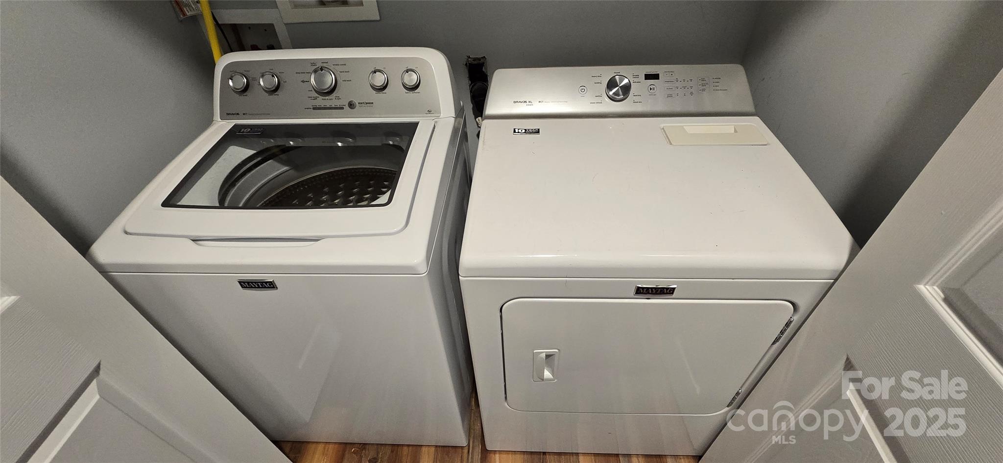 Greenridge Falls - Residential