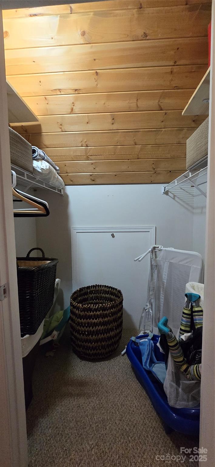 Greenridge Falls - Residential