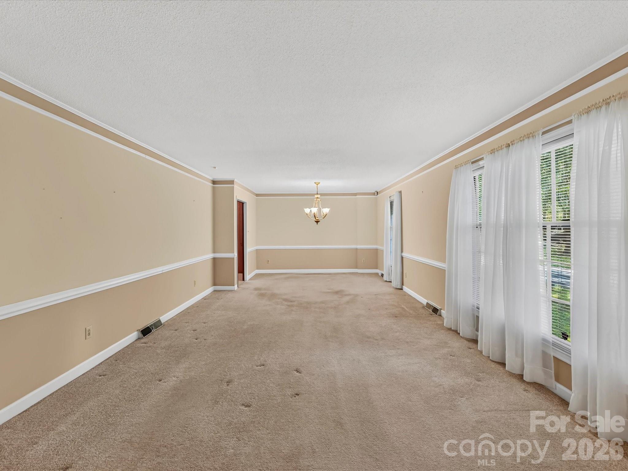 2646 Rolling Hills Drive