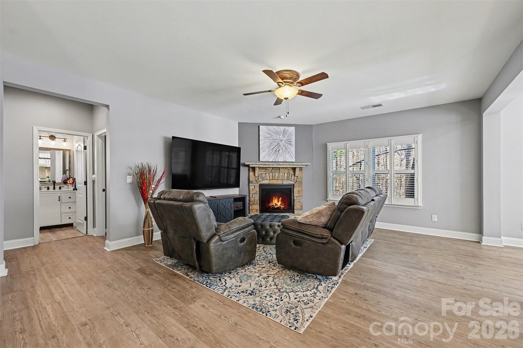 5129 Poplar Knoll Drive