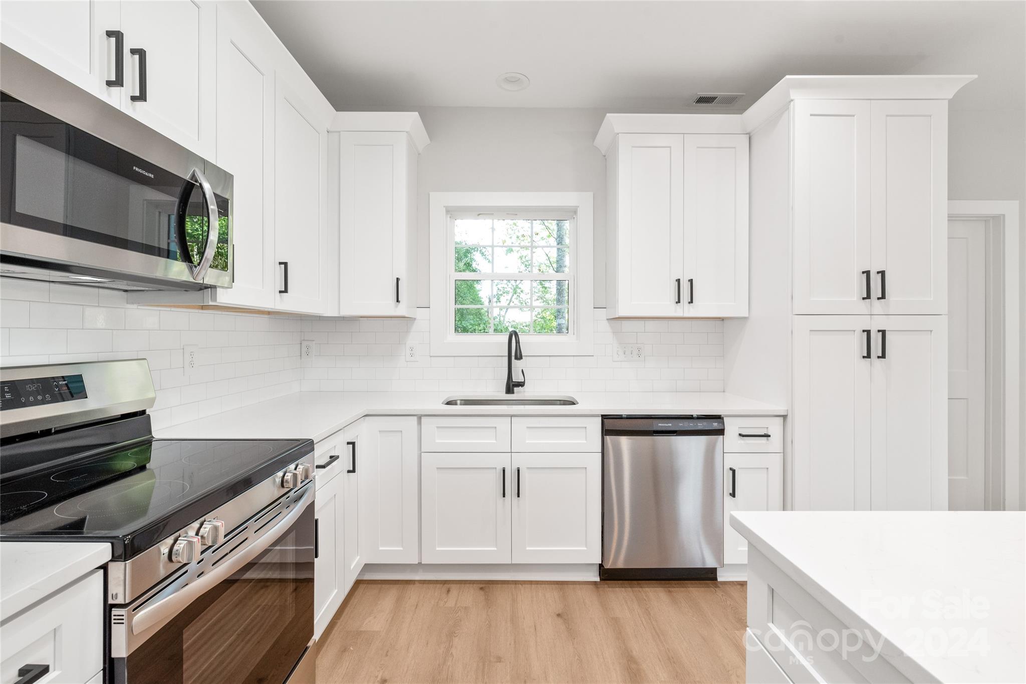 Eagle Creek - Residential