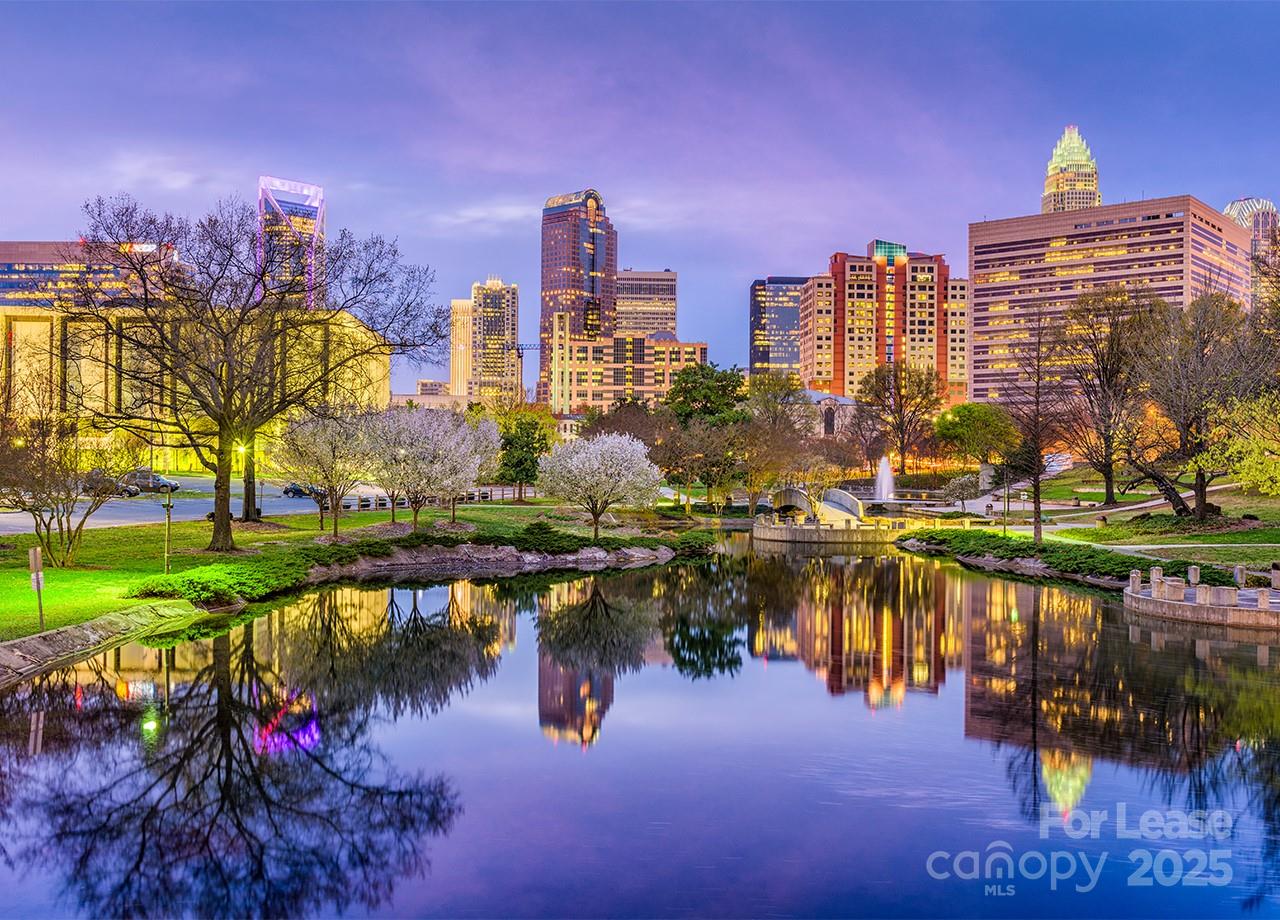 Charlotte, North Carolina 28213, United States, 3 Bedrooms Bedrooms, ,3 BathroomsBathrooms,Residential,Active,17811