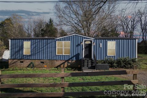 286 Epworth Street NW Concord NC 28027