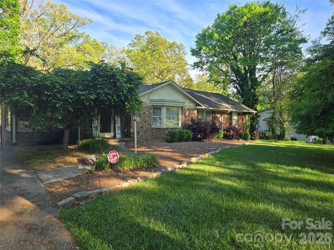 Photo of 828 N 6th Street, Albemarle, NC 28001 (MLS # 4367495)