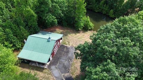 A home in Rutherfordton