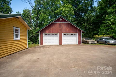 A home in Rutherfordton