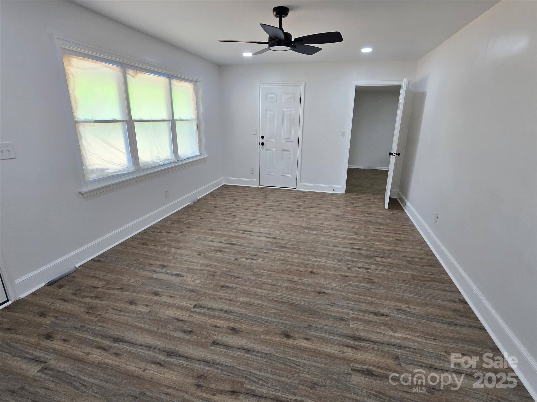 1900 Walkup Avenue 1