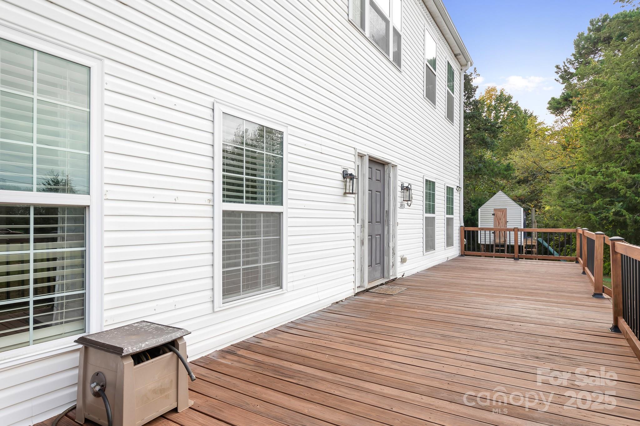 4654 Rocky Hollow Road