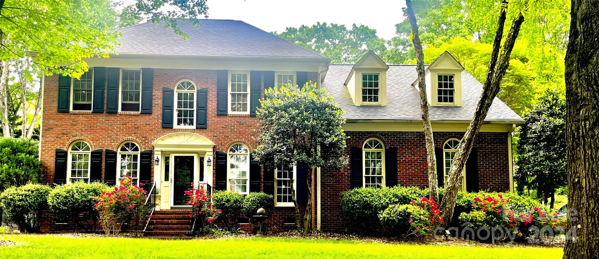 Hunters Gate - Residential