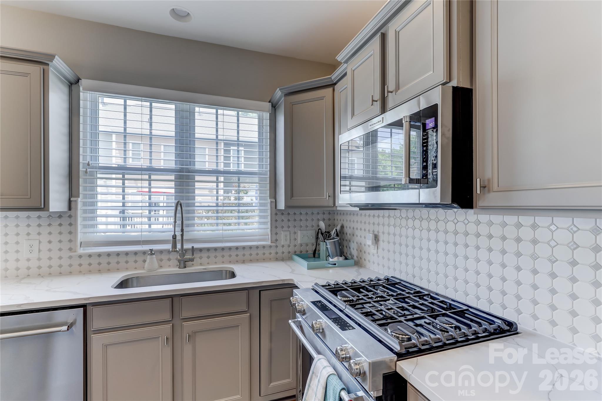 Baxter Village - Residential Lease