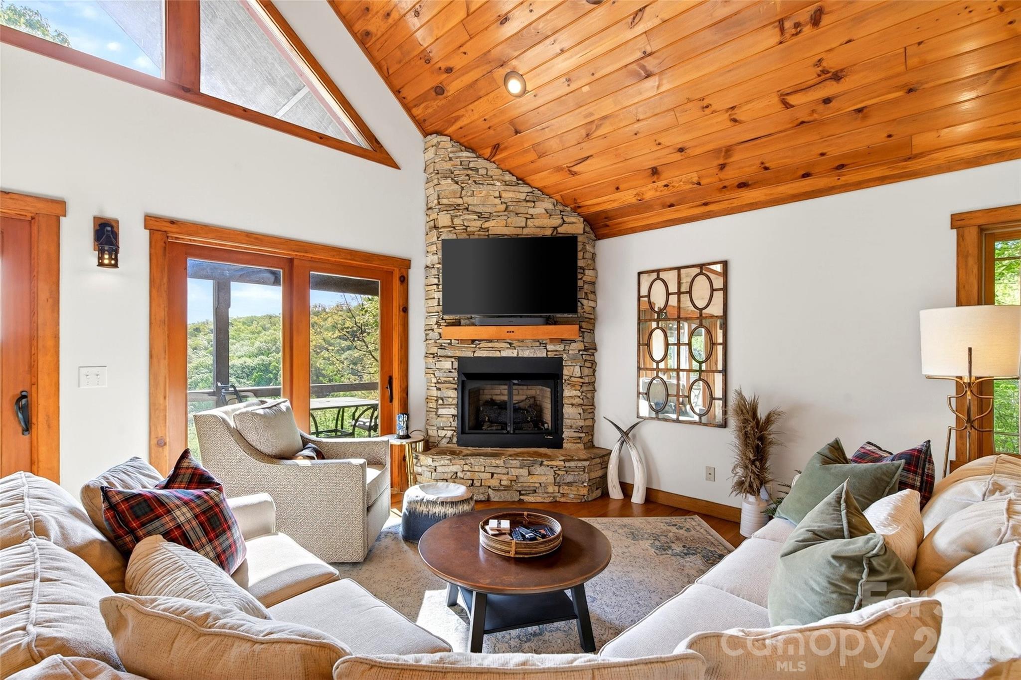 Grandview Peaks - Residential