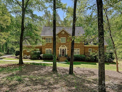 1413 Willow Oaks Trail Weddington NC 28104