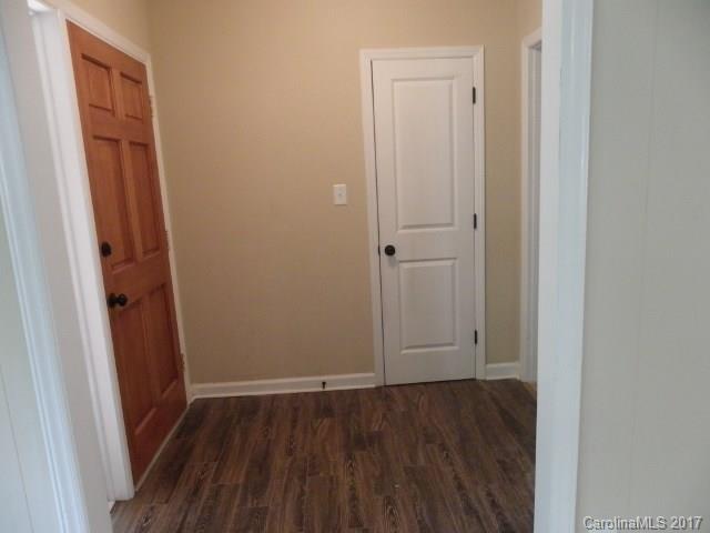 Lansdowne - Residential