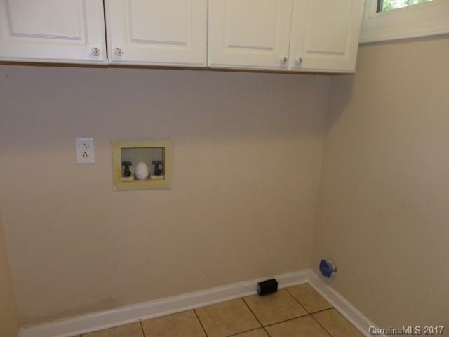 Lansdowne - Residential