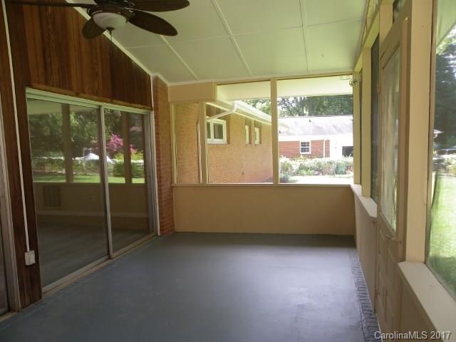 Lansdowne - Residential