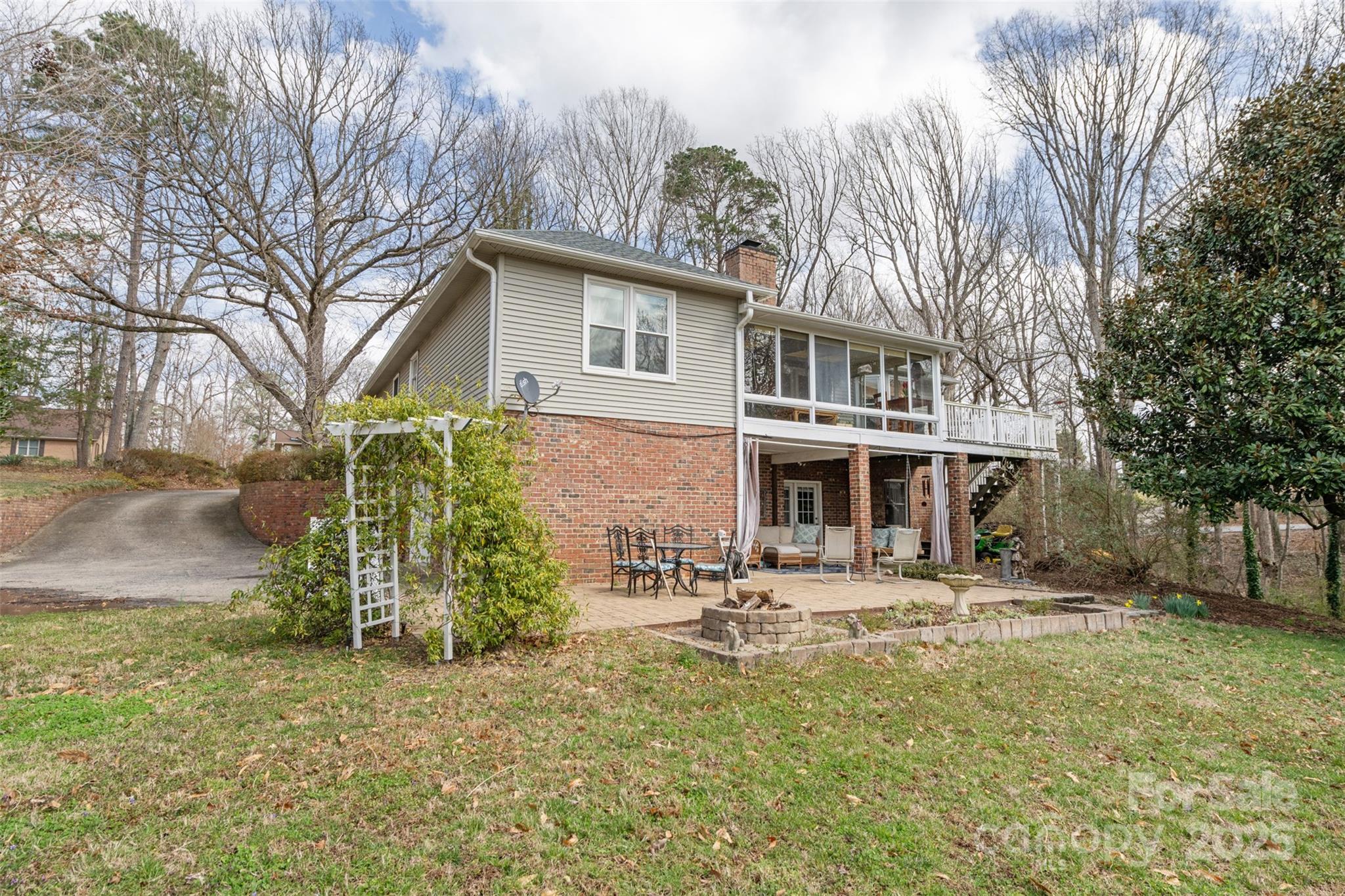 Woodbridge - Residential