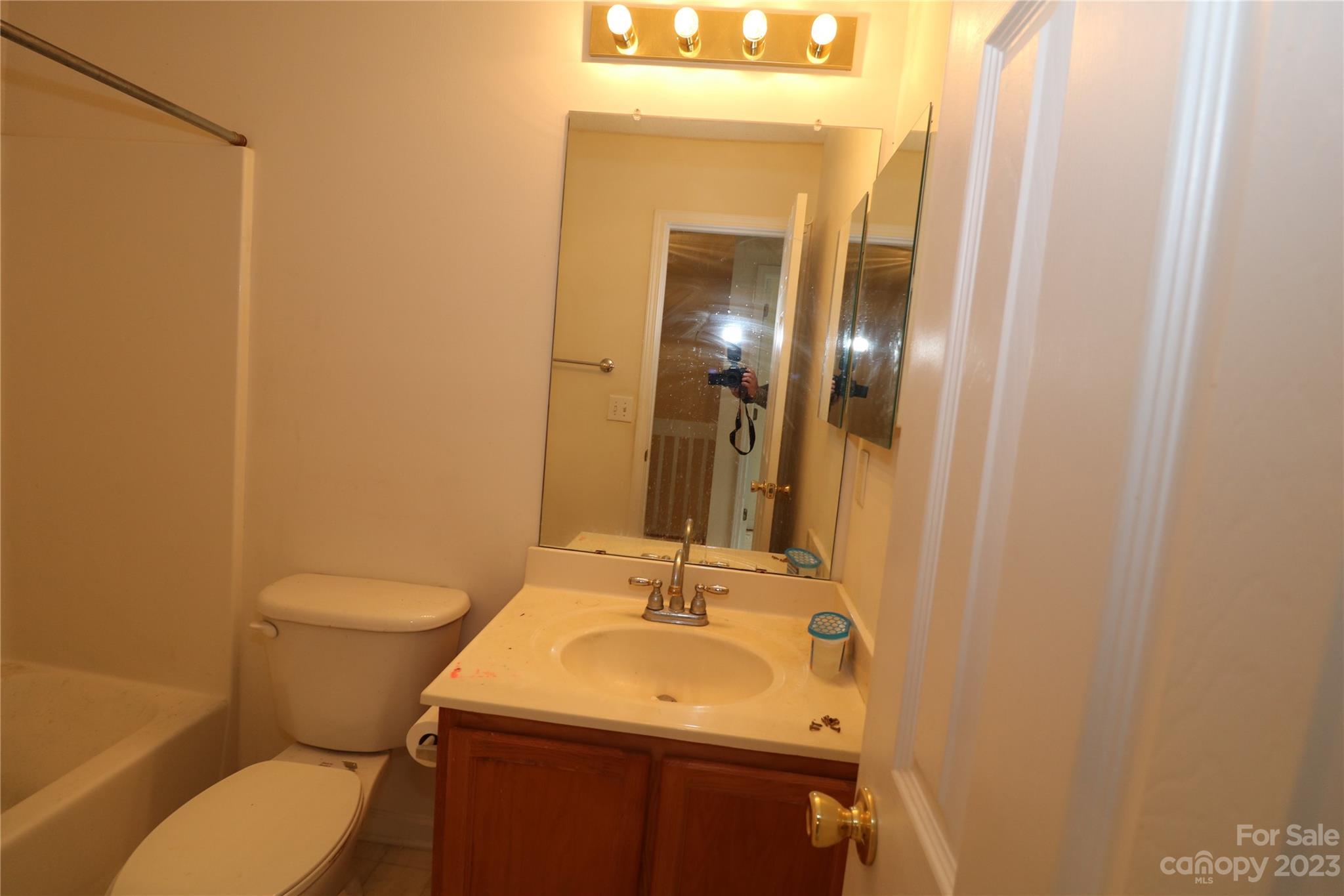 Maplecrest - Residential