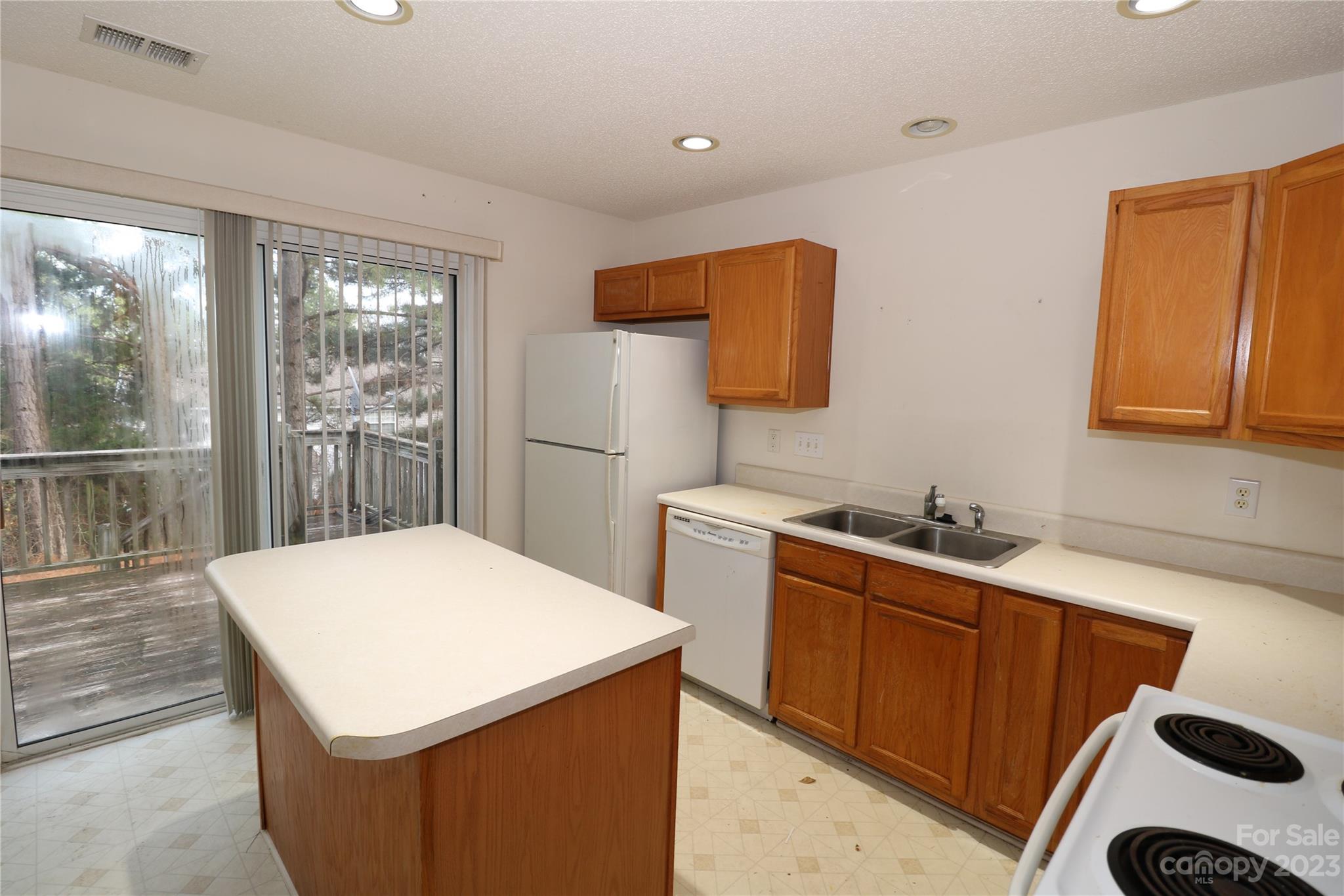Maplecrest - Residential