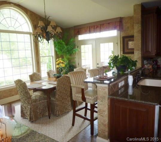 Lake Forest Preserve - Residential