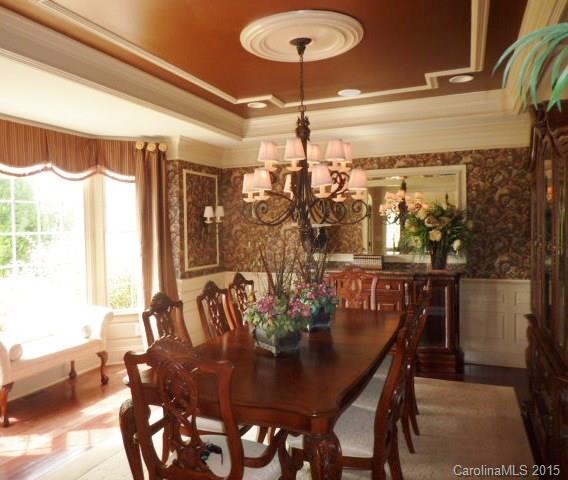 Lake Forest Preserve - Residential