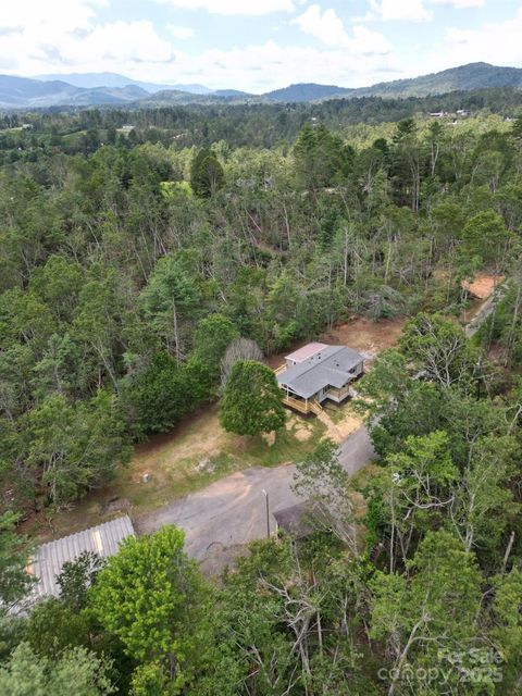 600 Pine Run Ridge Road Spruce Pine NC 28777