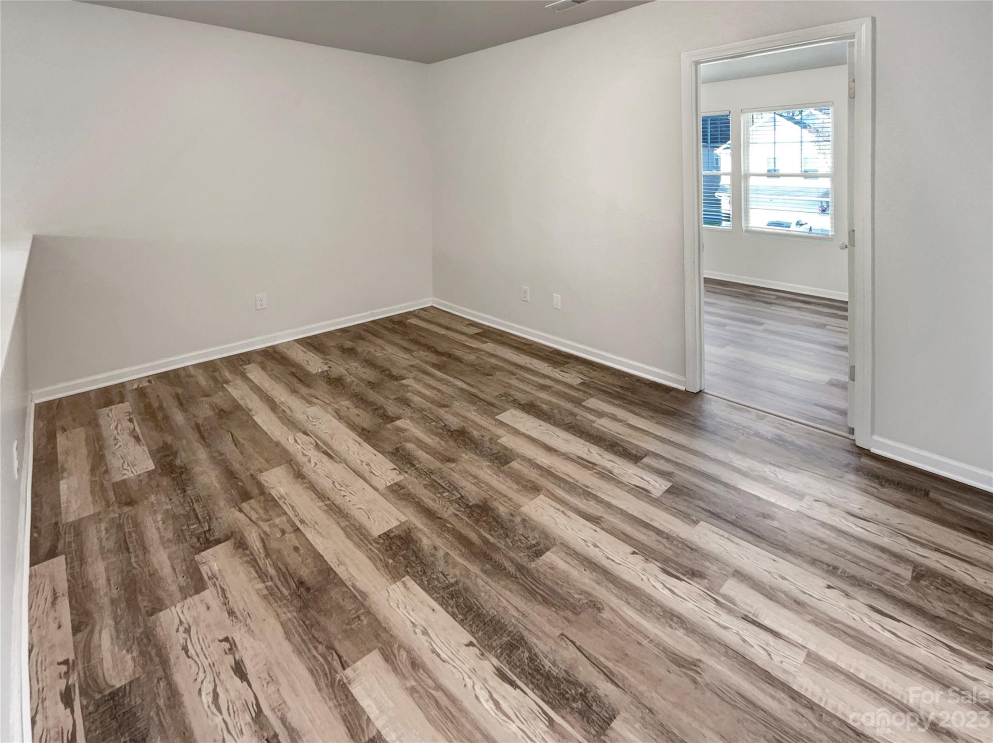 Hawk Ridge - Residential