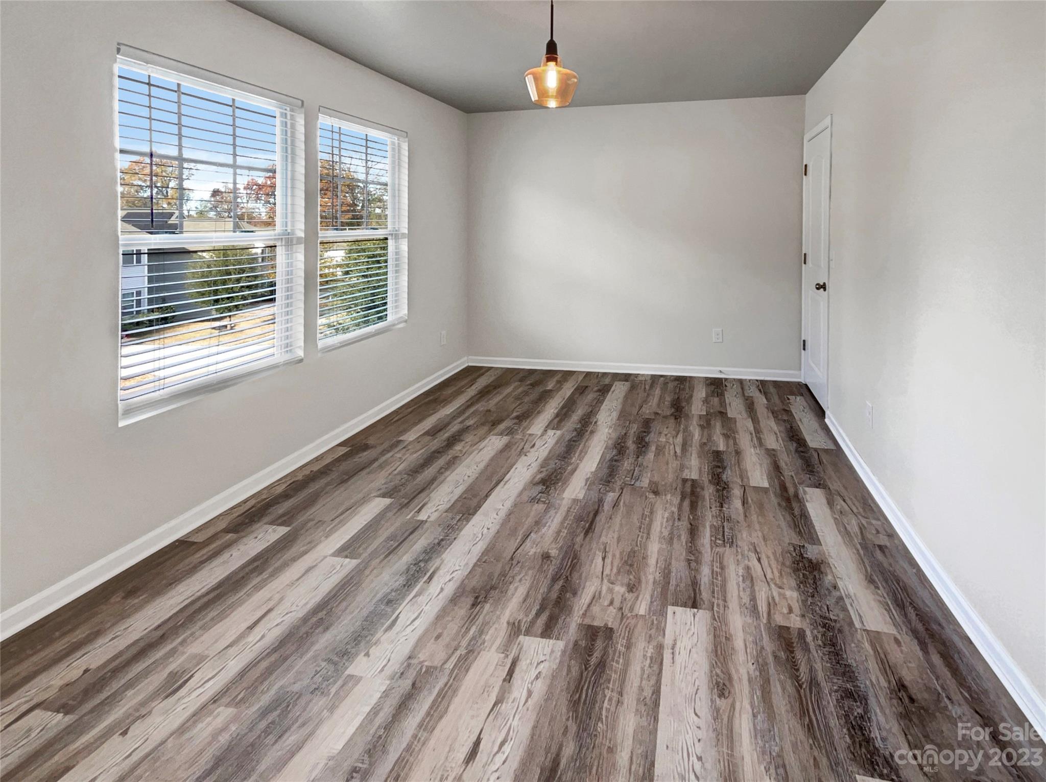 Hawk Ridge - Residential