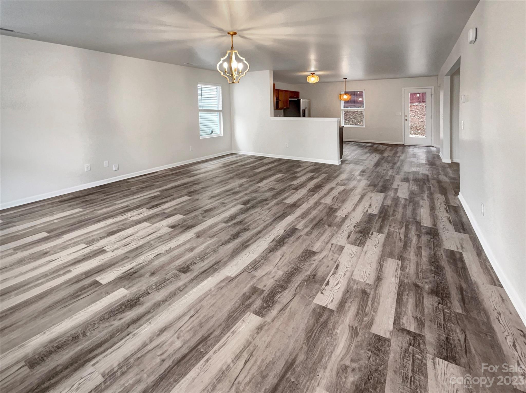 Hawk Ridge - Residential