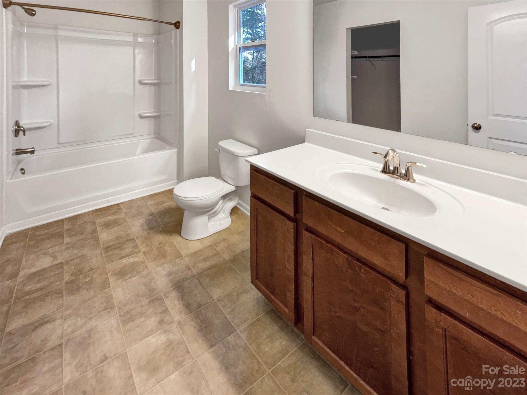 Hawk Ridge - Residential