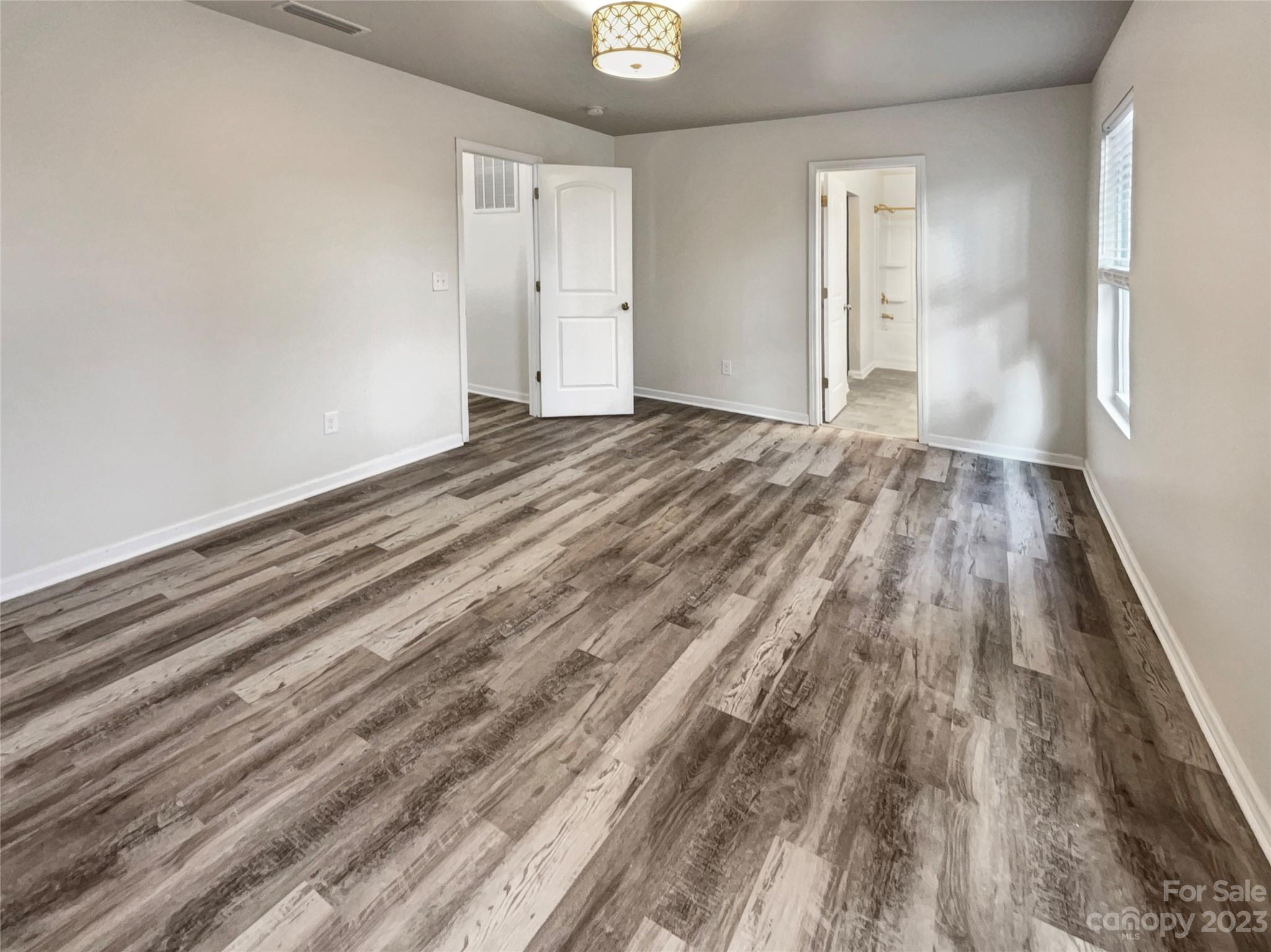 Hawk Ridge - Residential