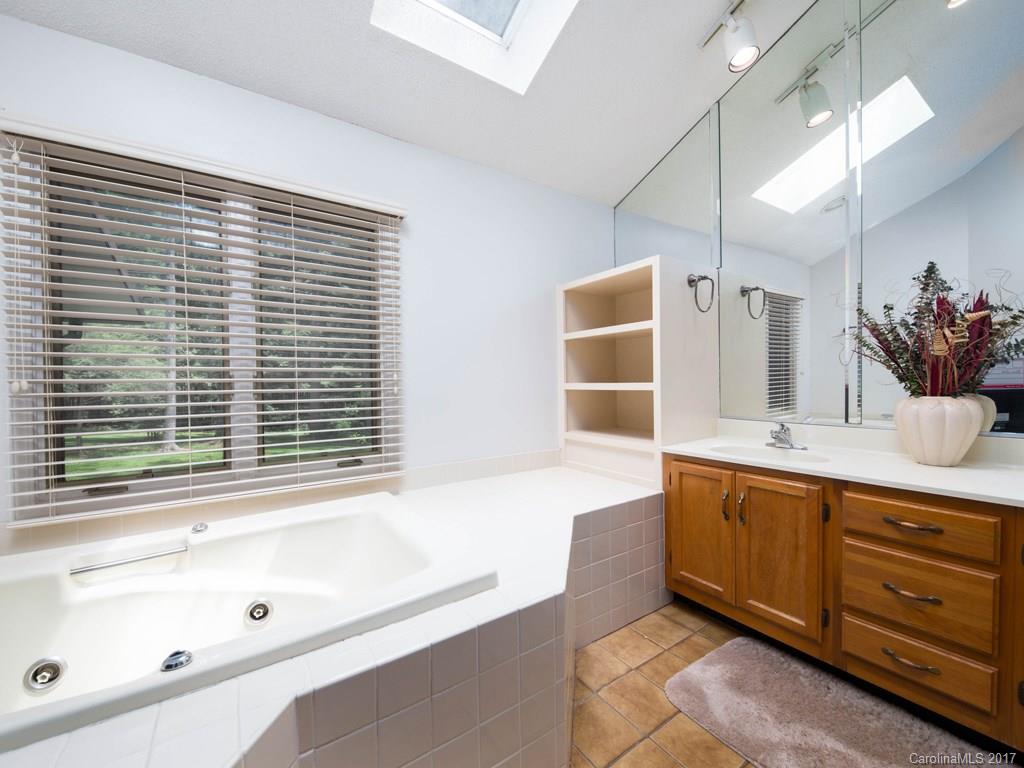 Glen Cove - Residential