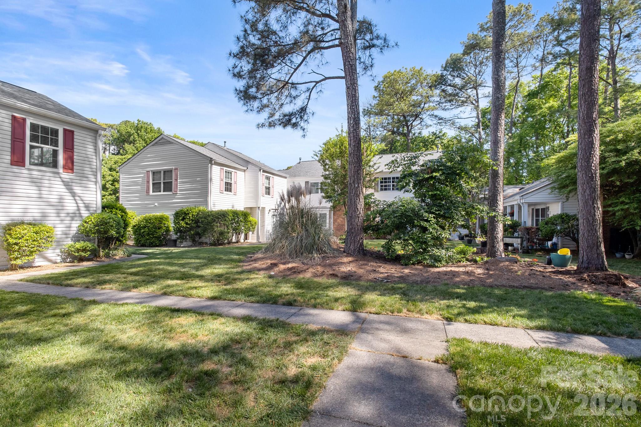 Falconbridge - Residential