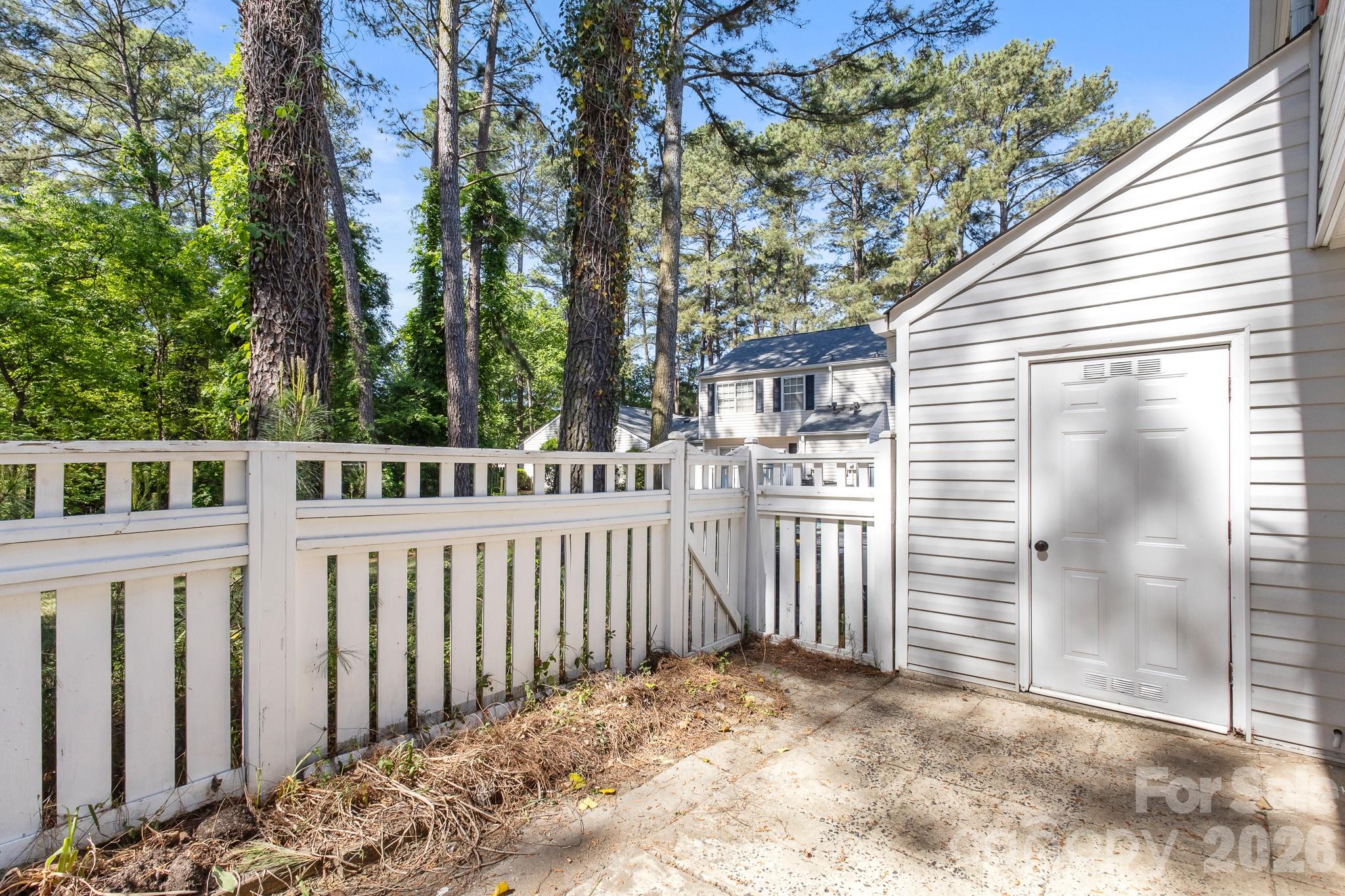 Falconbridge - Residential