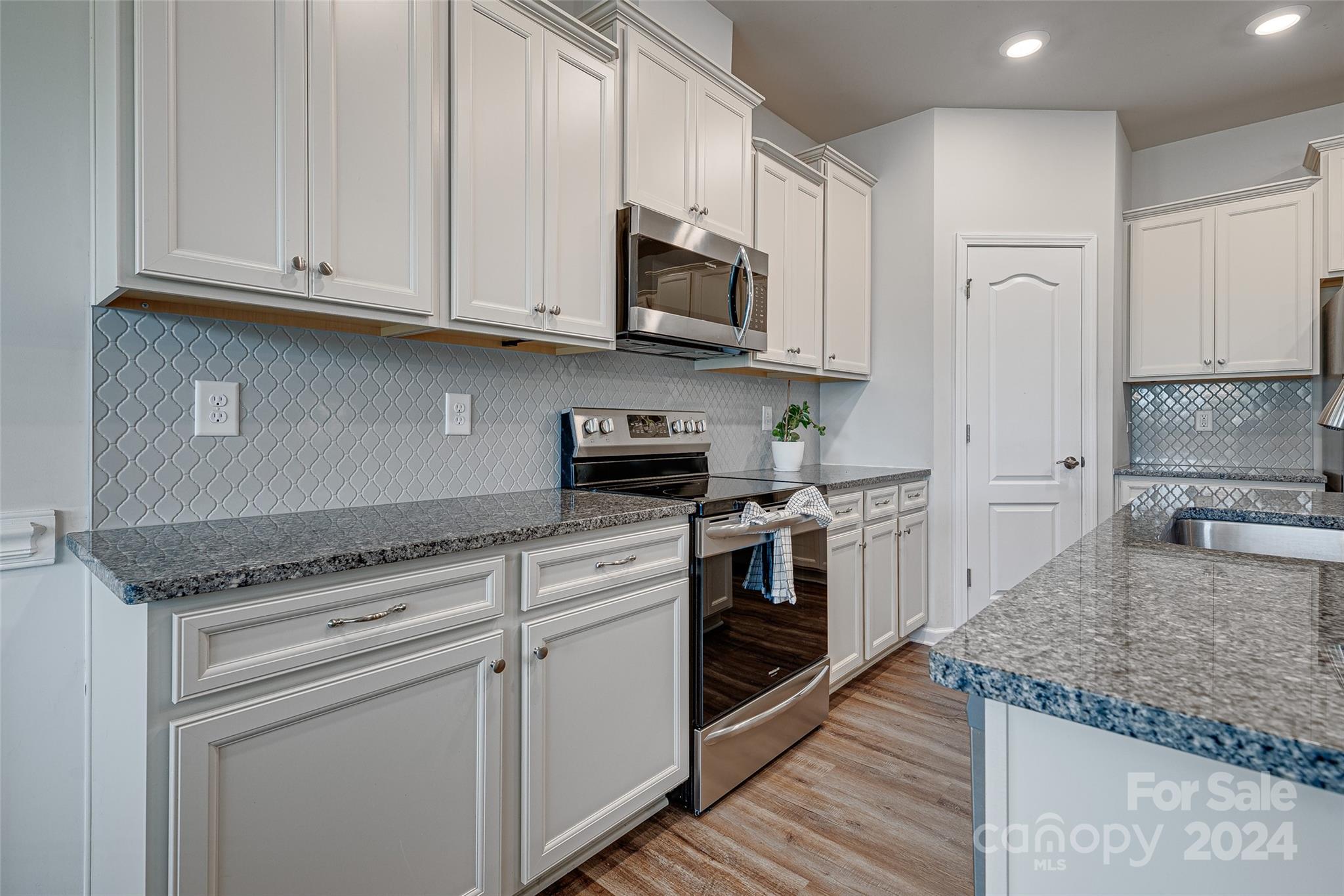 Chateau - Residential