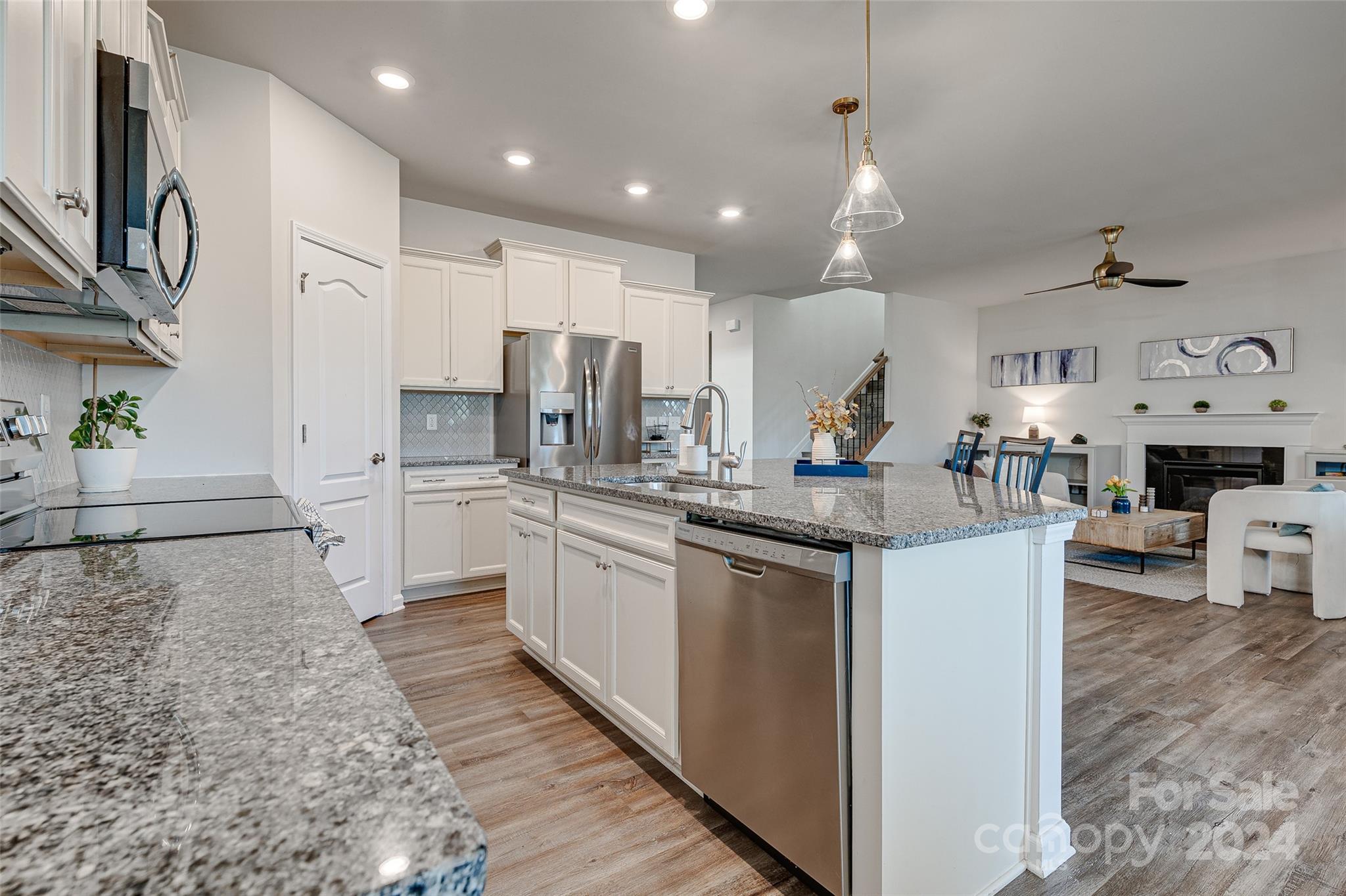 Chateau - Residential