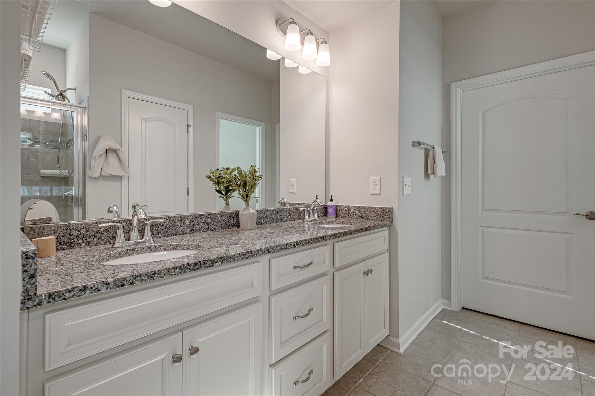 Chateau - Residential